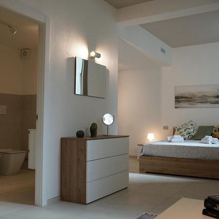 Monumentale M5 Apt - 6 Ospiti & Famiglie Con 2 Bagni E Suite Milaan Buitenkant foto